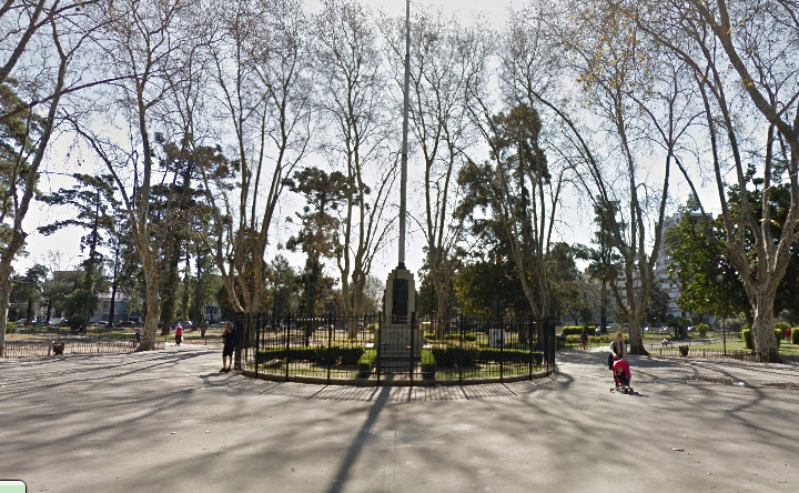 plaza_Devoto